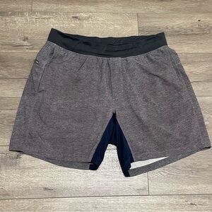 Lululemon T.H.E. Short Gray Mens Large Linerless Inseam 8" Drawstring Sz L